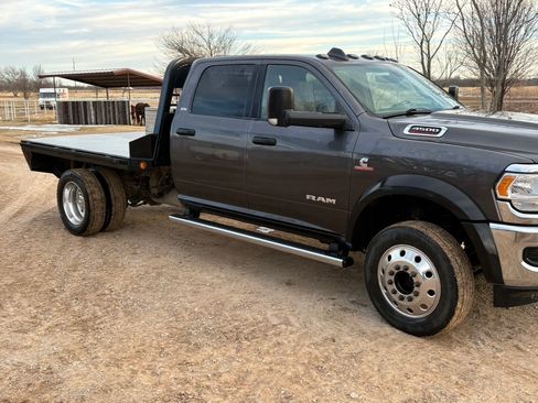 Used 2022 RAM 4500 SLT w/ Quick Order Package 2YG SLT image 6