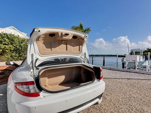 Used 2009 Maserati GranTurismo S image 28