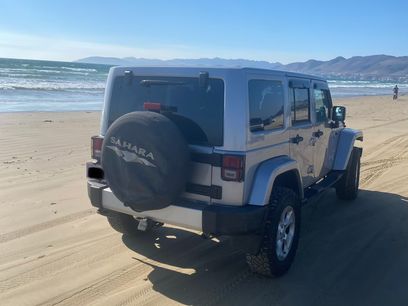 Used 2014 Jeep Wrangler Unlimited Sahara w/ Connectivity Group
