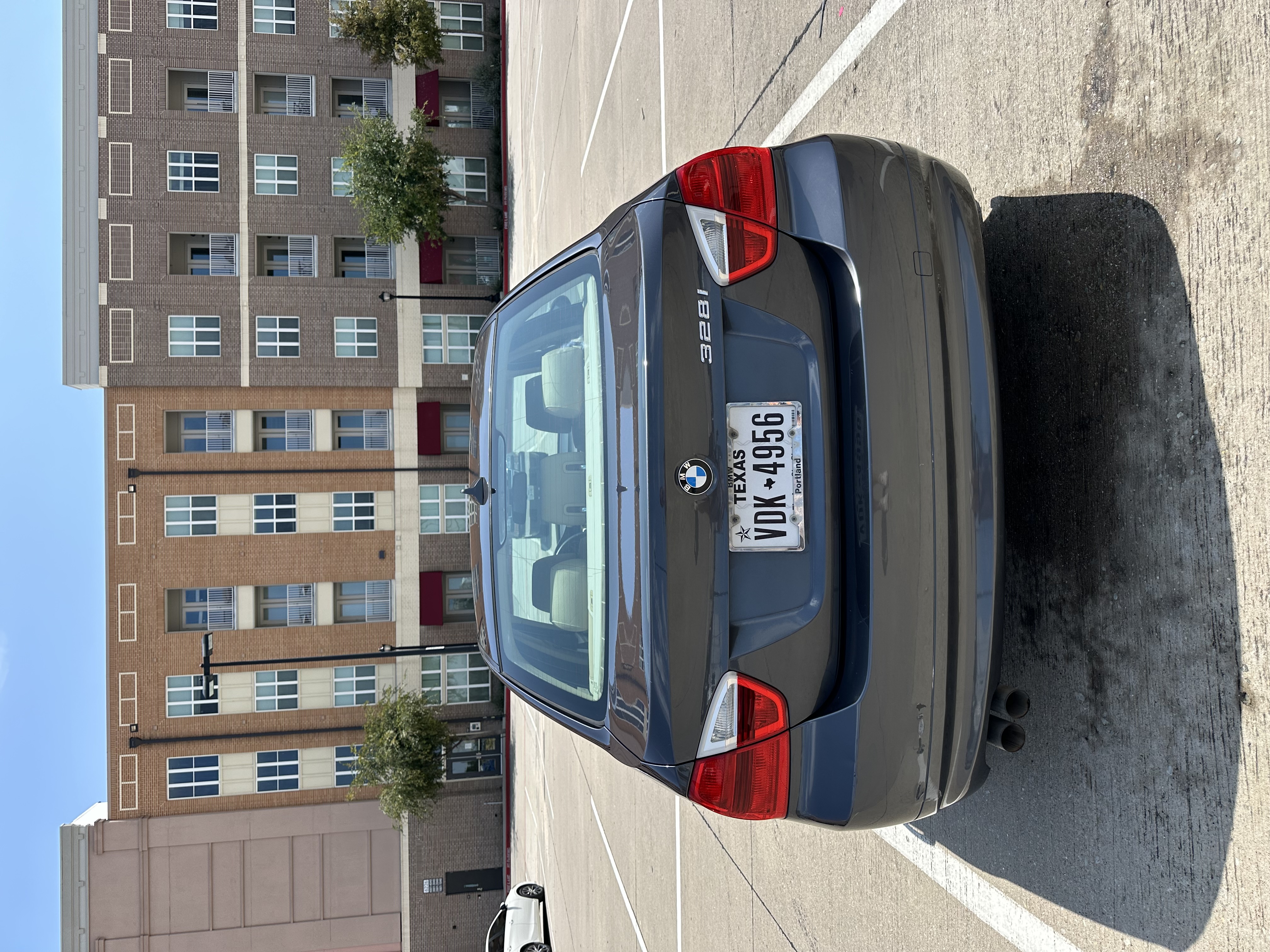 Used 2007 BMW 328i Sedan RWD image 5