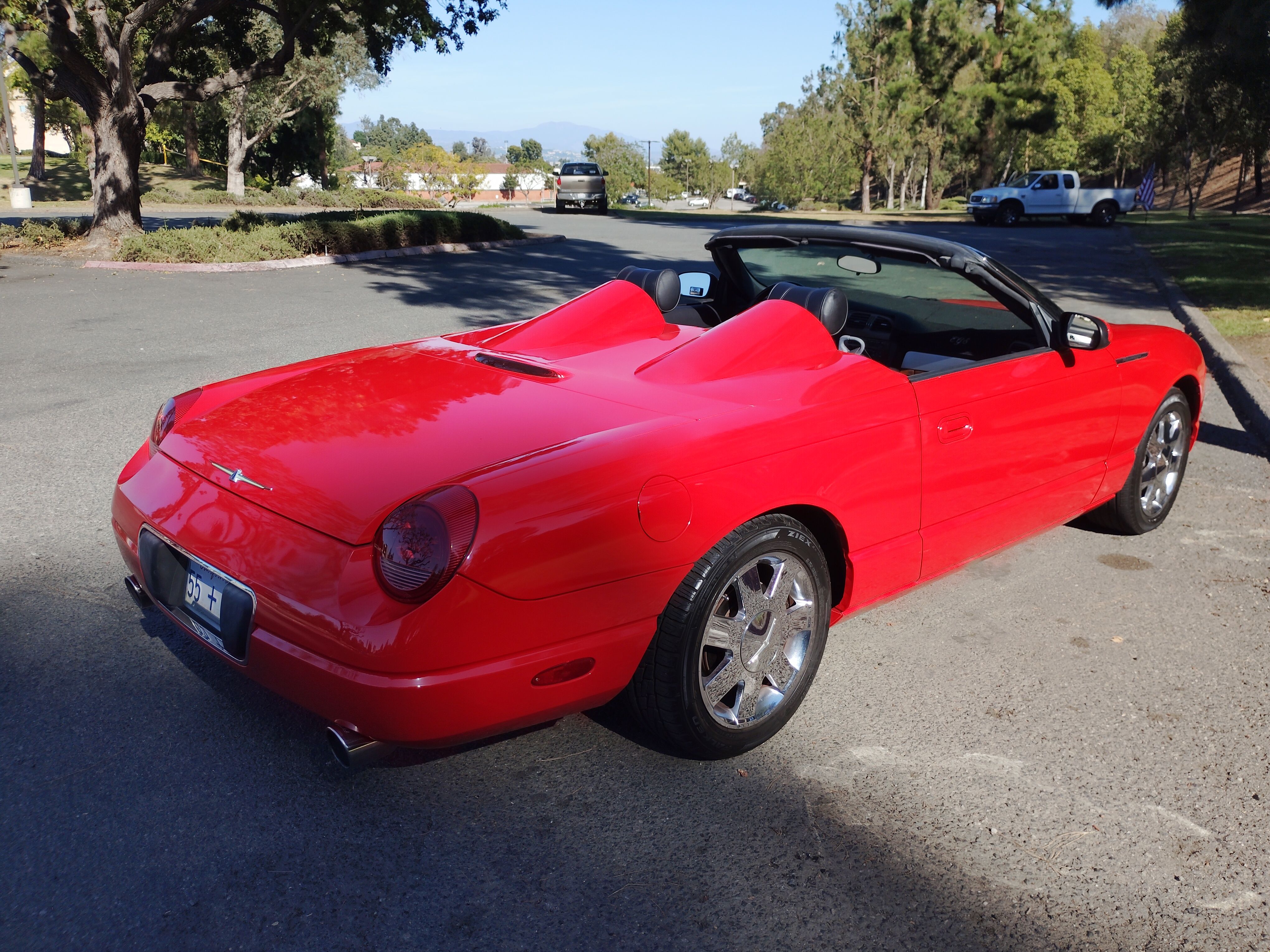 Used 2003 Ford Thunderbird RWD image 8
