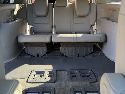 Used 2014 Honda Odyssey EX-L image 12
