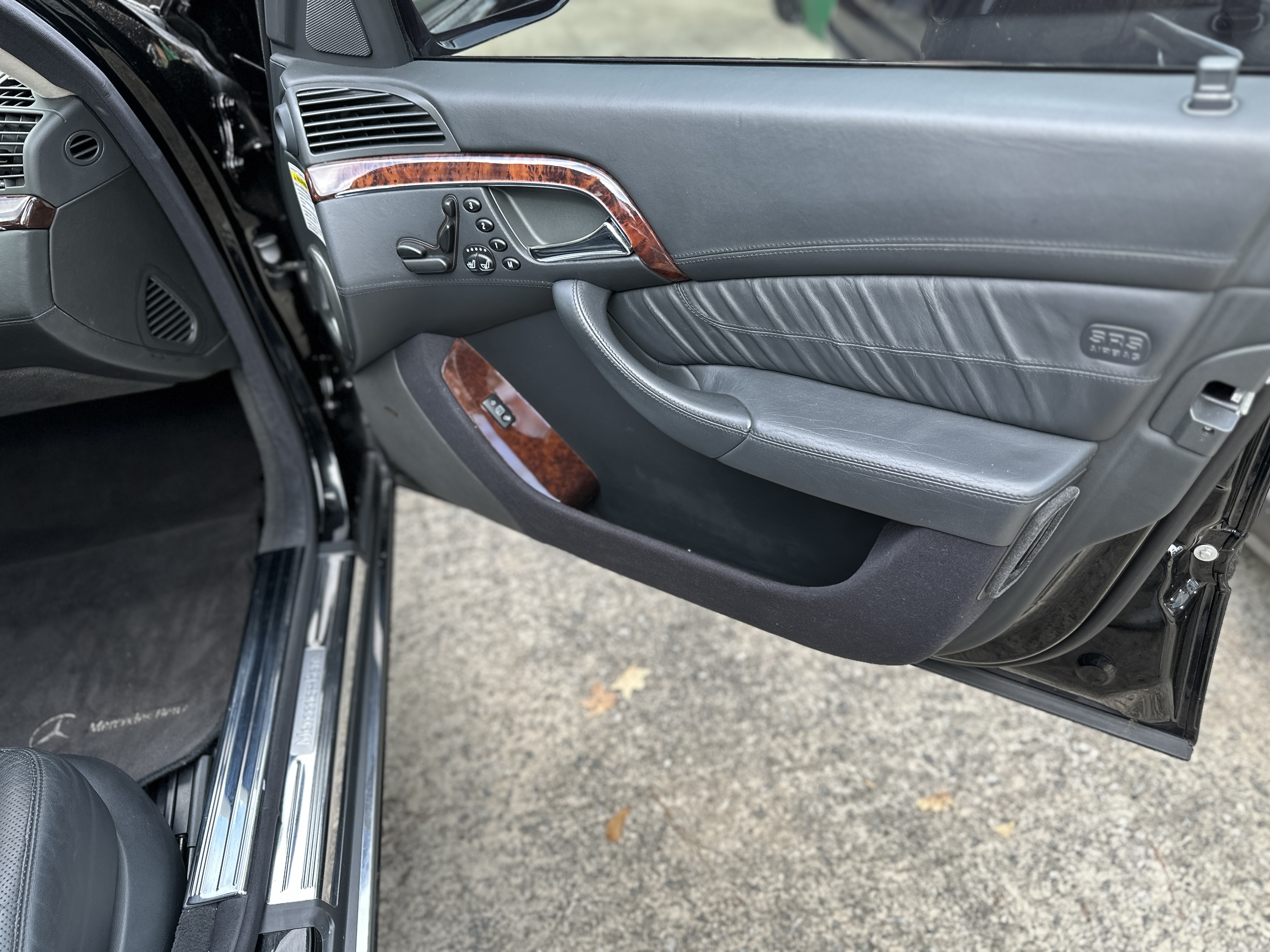 Used 2005 Mercedes-Benz S 600 image 21