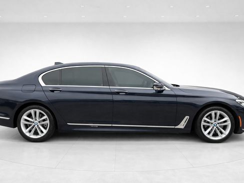 Used 2019 BMW 750i xDrive image 1