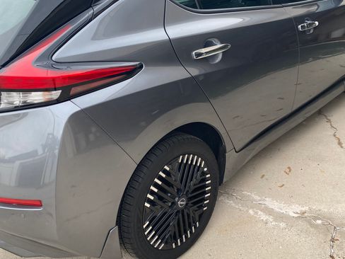 Used 2023 Nissan Leaf SV Plus image 15