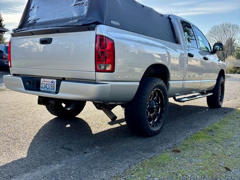 Used 2006 Dodge Ram 1500 Truck SLT image 1