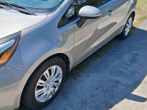 Used 2013 Kia Rio LX FWD image 6