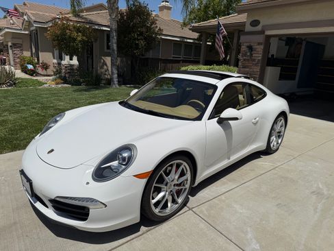Used 2012 Porsche 911 Carrera S image 13