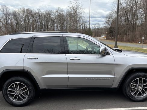 Used 2017 Jeep Grand Cherokee Limited w/ Luxury Group II image 1