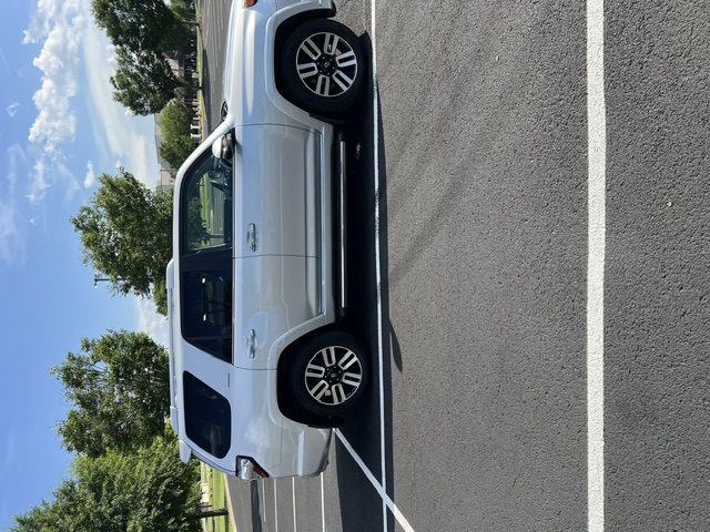 Used 2016 Toyota 4Runner Limited RWD image 1