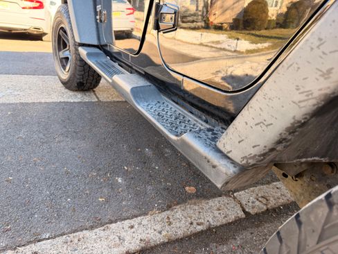 Used 2014 Jeep Wrangler Unlimited Sport w/ Quick Order Package 24S image 14