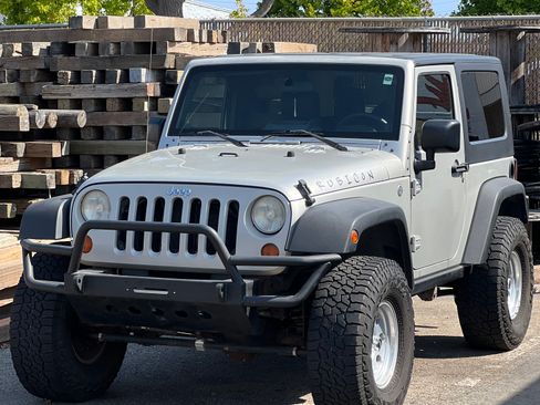 Used 2007 Jeep Wrangler Rubicon w/ Dual Top Group image 1