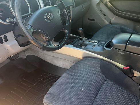 Used 2003 Toyota 4Runner Sport AWD/4WD image 6