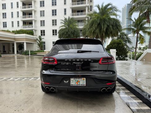 Used 2018 Porsche Macan S w/ Premium Package Plus AWD/4WD image 9
