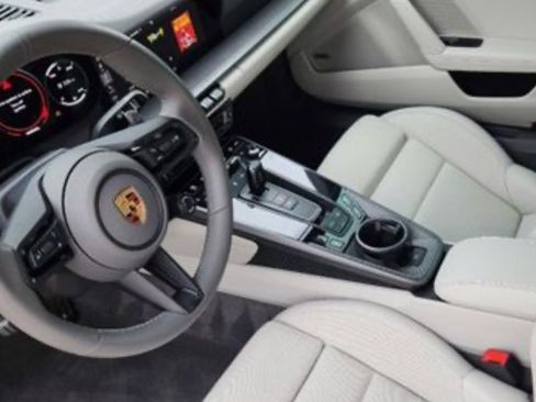 Used 2020 Porsche 911 Carrera 4S image 4