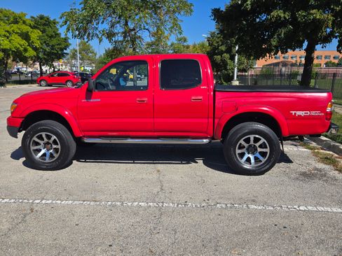 Used 2003 Toyota Tacoma PreRunner image 16