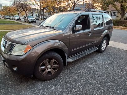 Used 2008 Nissan Pathfinder SE