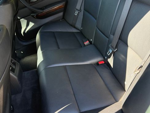 Used 2011 BMW 328i Sedan RWD image 10
