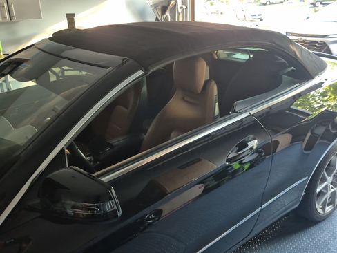 Used 2015 Mercedes-Benz E 400 Cabriolet w/ Premium 1 Package image 12