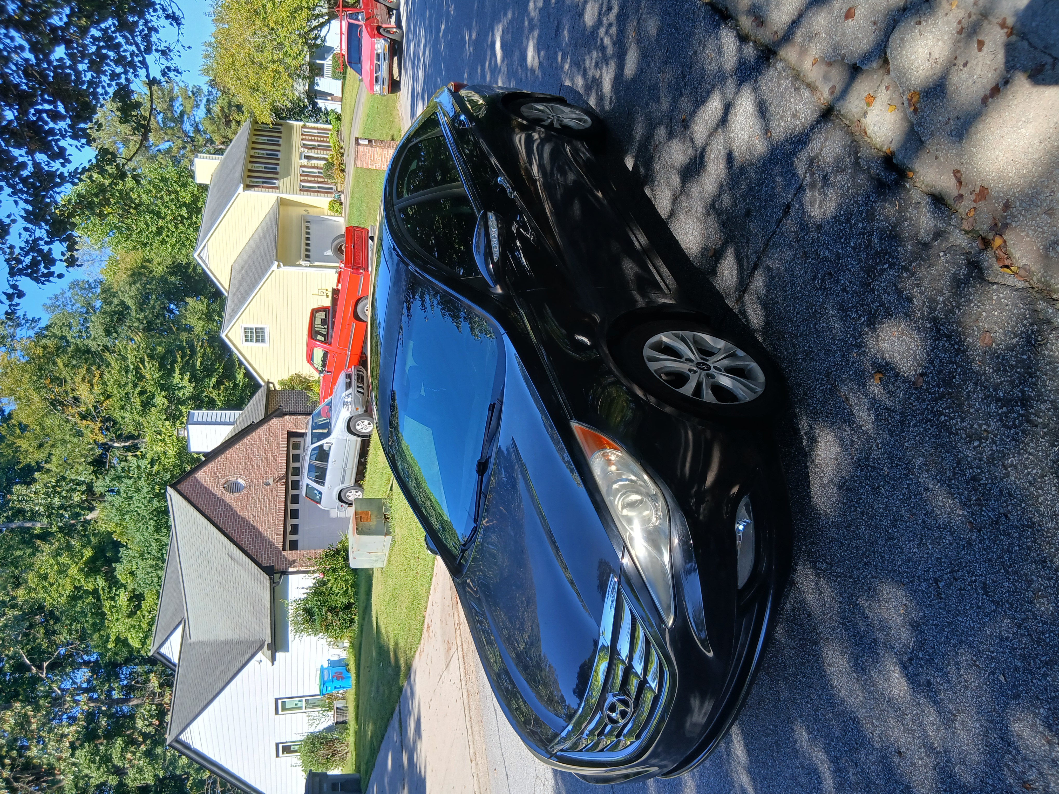 Used 2011 Hyundai Sonata Limited w/ Navigation Pkg 5 FWD image 2
