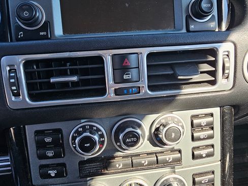 Used 2008 Land Rover Range Rover Supercharged image 16