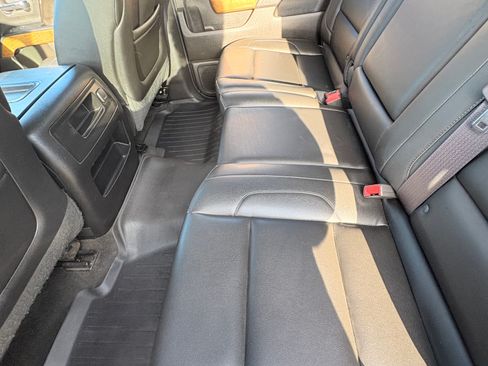 Used 2015 Chevrolet Silverado 2500 LTZ RWD image 13
