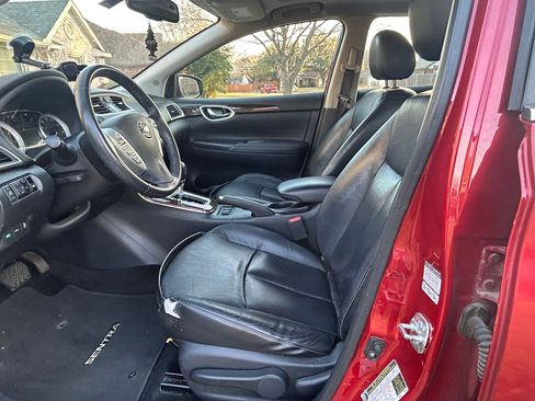 Used 2014 Nissan Sentra SL w/ Premium Package image 11