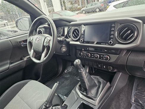 Used 2022 Toyota Tacoma TRD Sport w/ TRD Premium Sport Package image 23