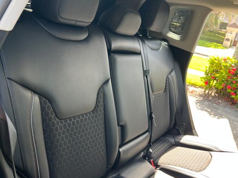 Used 2021 Jeep Compass Latitude w/ Sun and Sound Group image 19