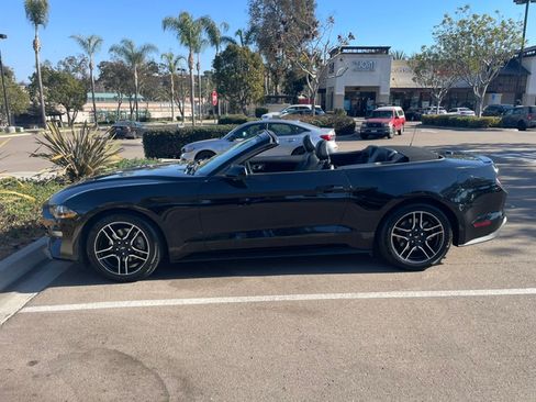 Used 2023 Ford Mustang Premium RWD image 4