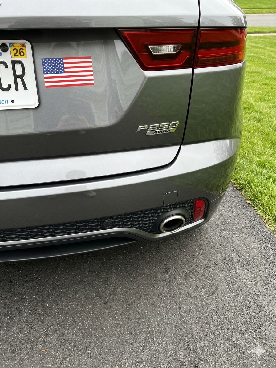 Used 2020 Jaguar E-PACE Checkered Flag AWD/4WD image 11