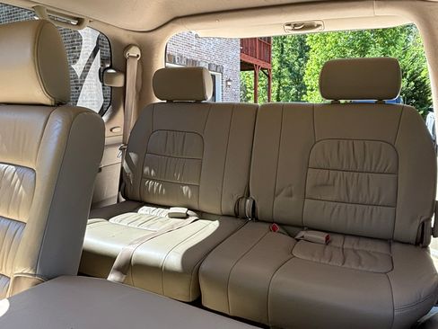 Used 2006 Lexus LX 470 4WD image 20