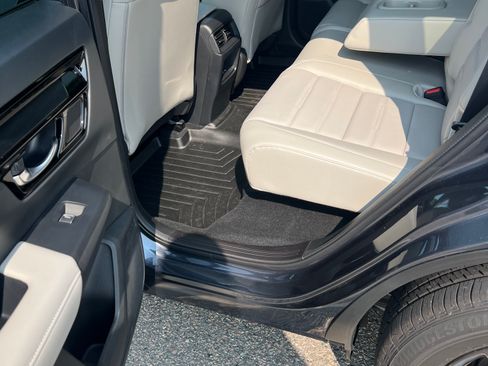 Used 2026 Honda CR-V EX-L image 8