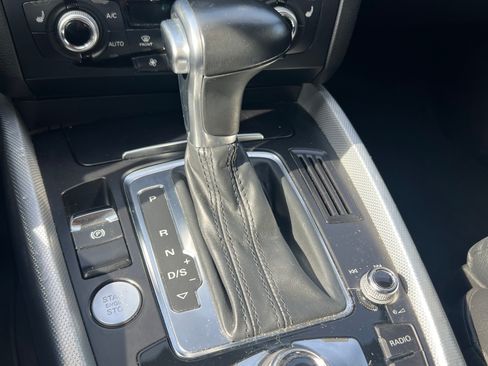 Used 2017 Audi Q5 2.0T Premium Plus w/ Technology Package image 15