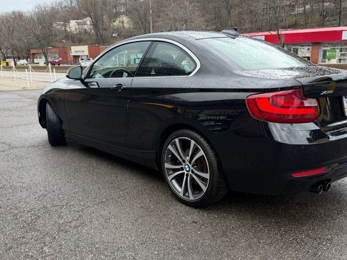 Used 2016 BMW 228i xDrive Coupe AWD/4WD image 6