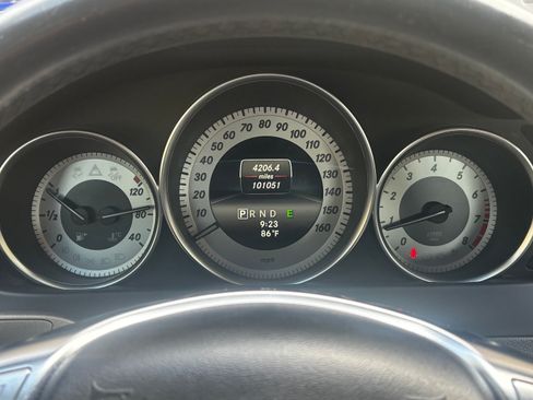 Used 2014 Mercedes-Benz C 250 Sedan image 11