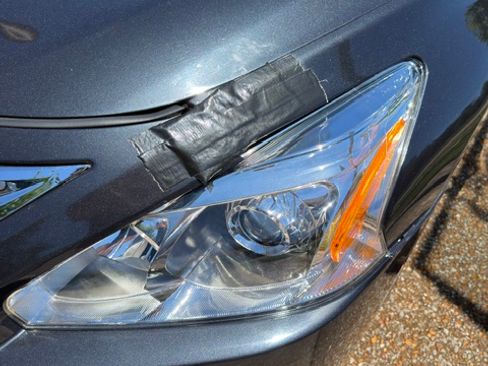 Used 2015 Nissan Altima 2.5 S w/ Power Driver Seat Package FWD image 14
