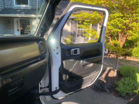 Used 2020 Jeep Wrangler Unlimited Sport S AWD/4WD image 6