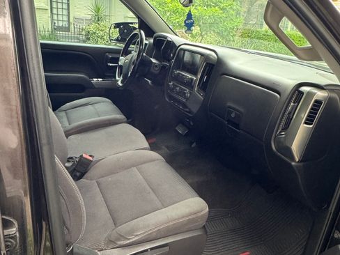 Used 2018 Chevrolet Silverado 1500 LT w/ All Star Edition RWD image 11