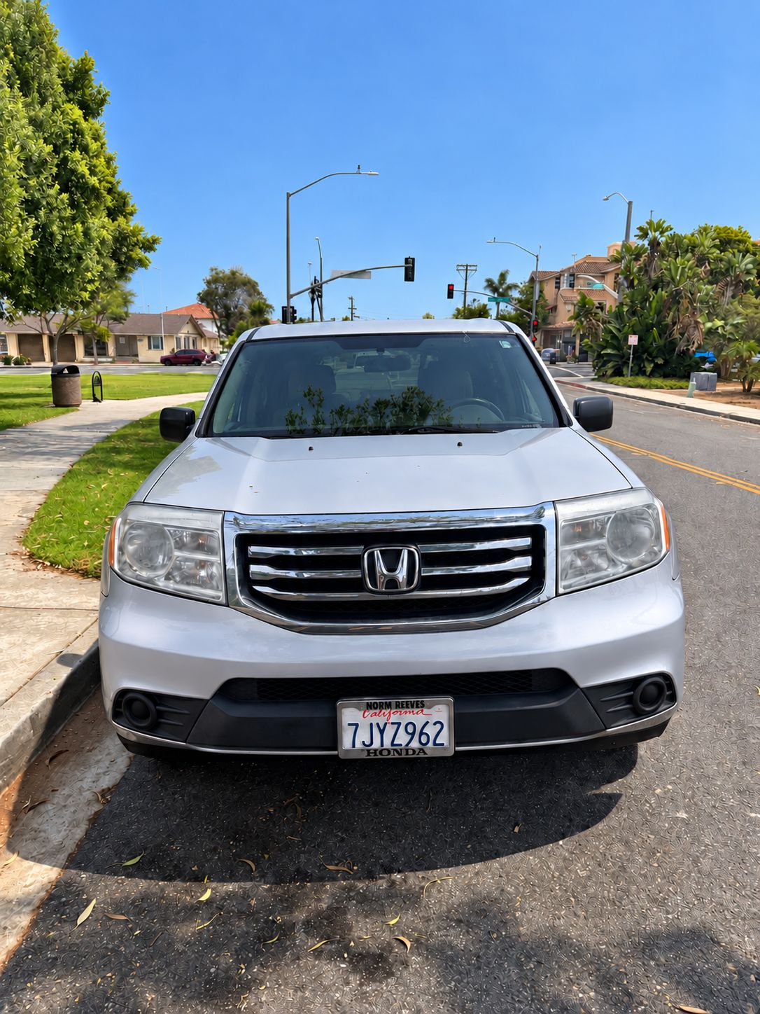Used 2015 Honda Pilot LX image 2