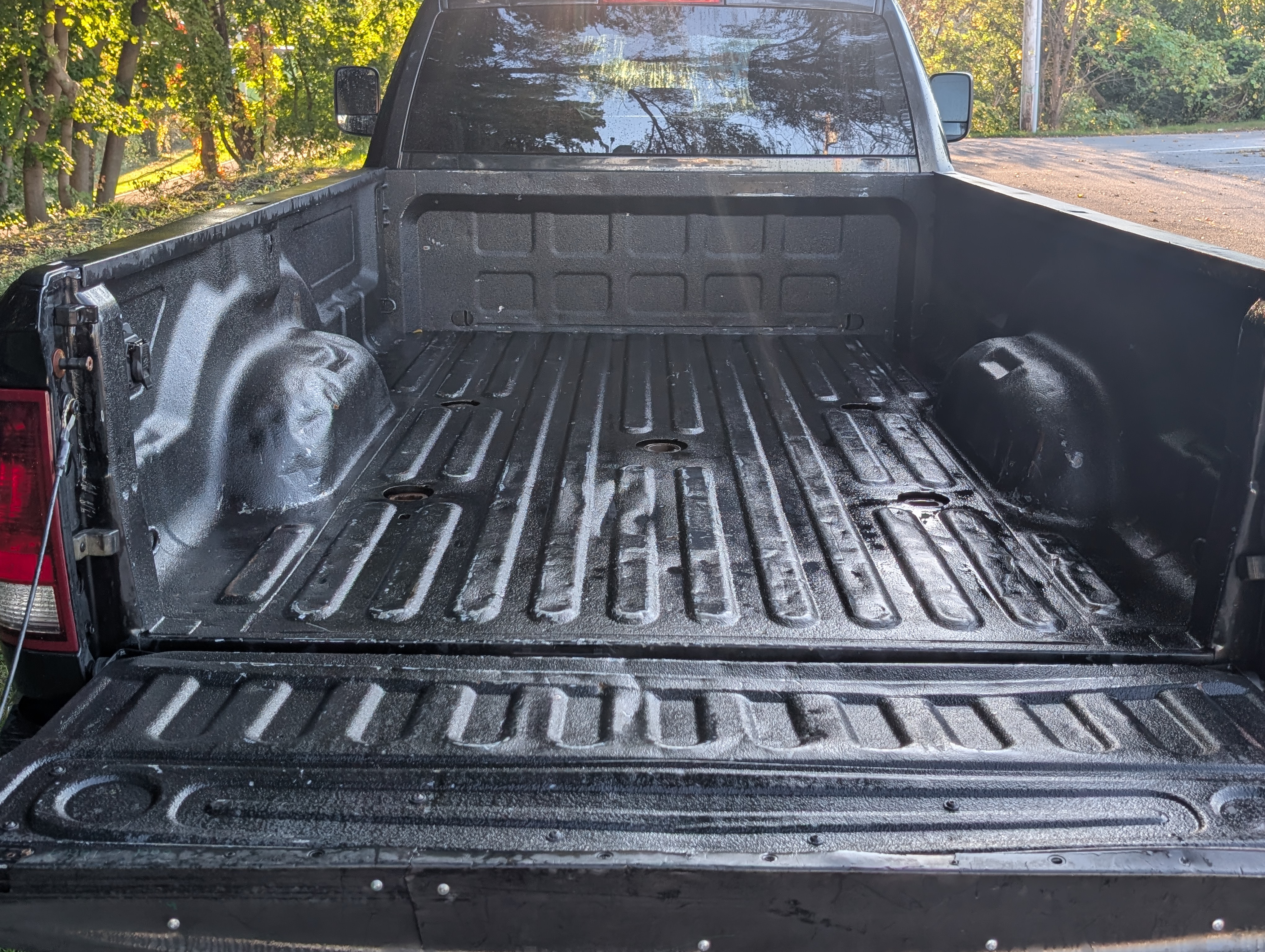 Used 2016 RAM 3500 Tradesman w/ Chrome Appearance Group AWD/4WD image 9