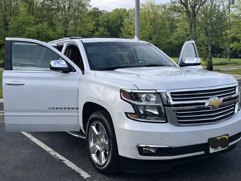 Used 2016 Chevrolet Suburban LTZ image 16