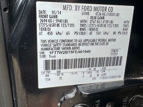 Used 2015 Ford F250 XLT w/ XLT Premium Package AWD/4WD image 12