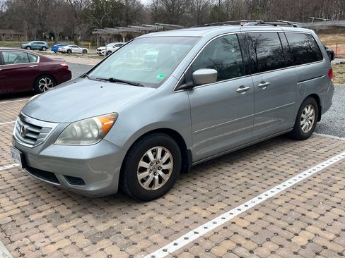 Used 2010 Honda Odyssey EX-L image 2