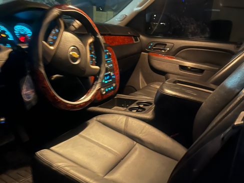 Used 2013 Chevrolet Tahoe LT image 10