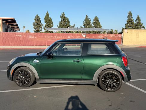 Used 2017 MINI Cooper S FWD image 10