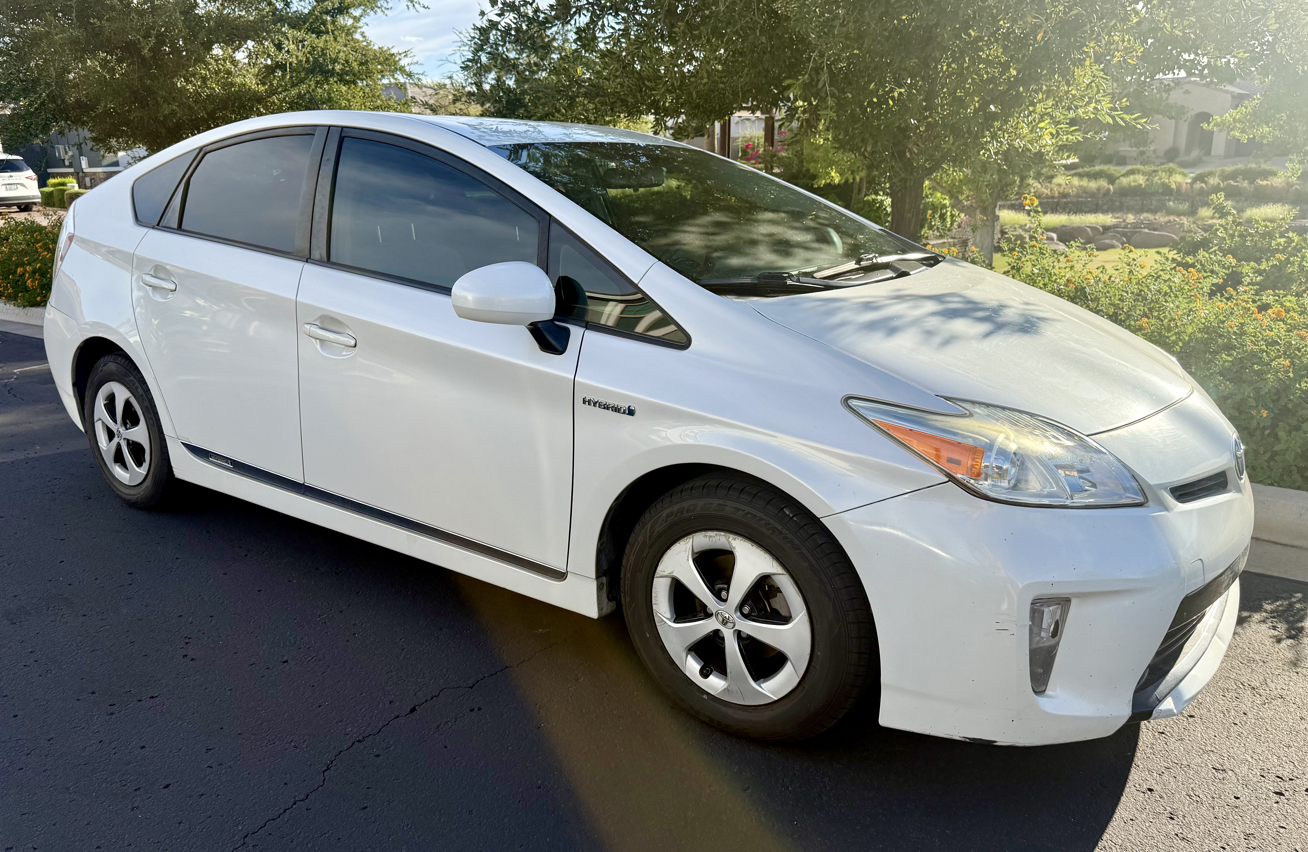 Used 2014 Toyota Prius Three FWD image 2