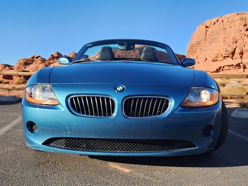 Used 2003 BMW Z4 2.5i image 6