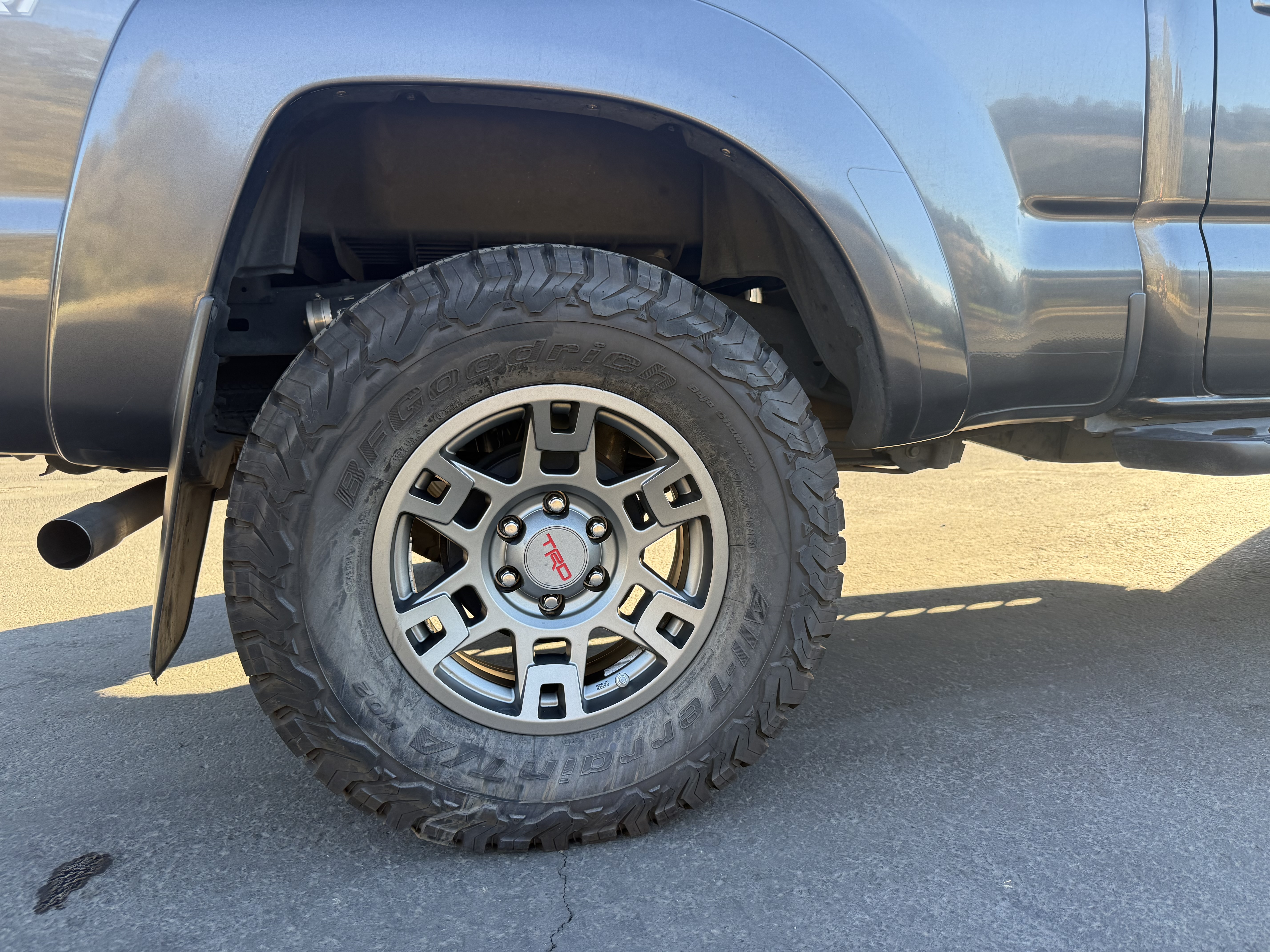 Used 2013 Toyota Tacoma 4x4 Double Cab w/ TRD Sport Pkg image 16