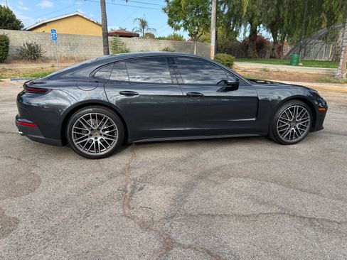 Used 2024 Porsche Panamera 4 AWD/4WD image 4